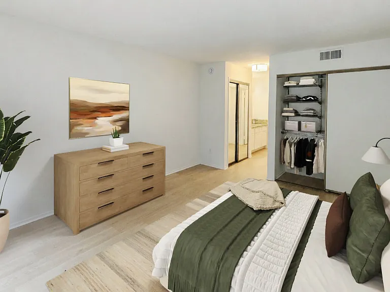 1444 S. Saltair — Photo 14
