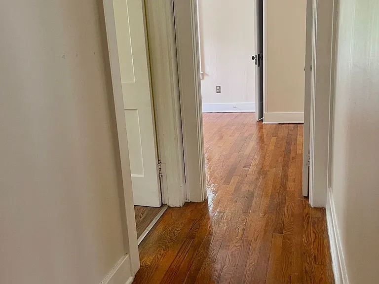 220 Corliss Ave #2 — Photo 3