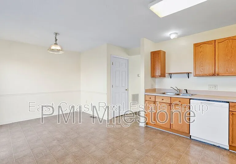 91 Grindstone Dr — Photo 9