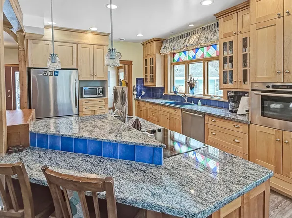 10502 N Lakes O The Su Dr, Willow, AK 99688