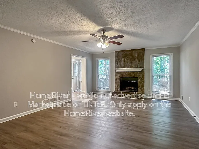 177 Alma Dr — Photo 6