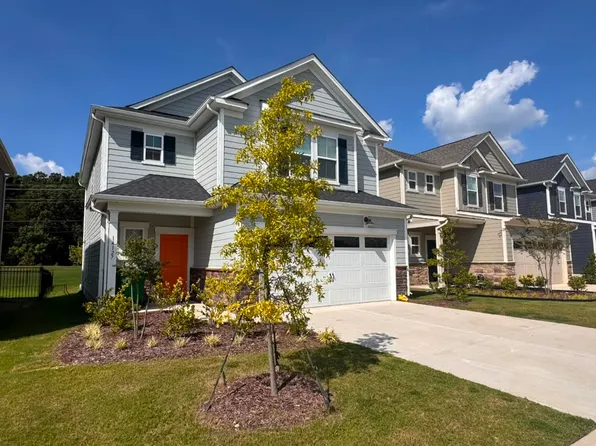 14127 Penbury Ln, Charlotte, NC 28278