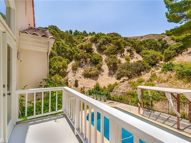 24961 Alicante Dr — Photo 26