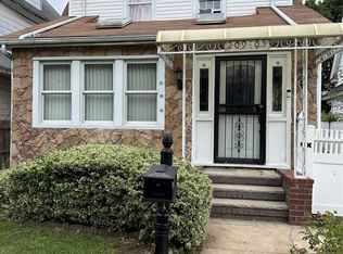20905 Hollis Avenue, Queens Village, NY 11429