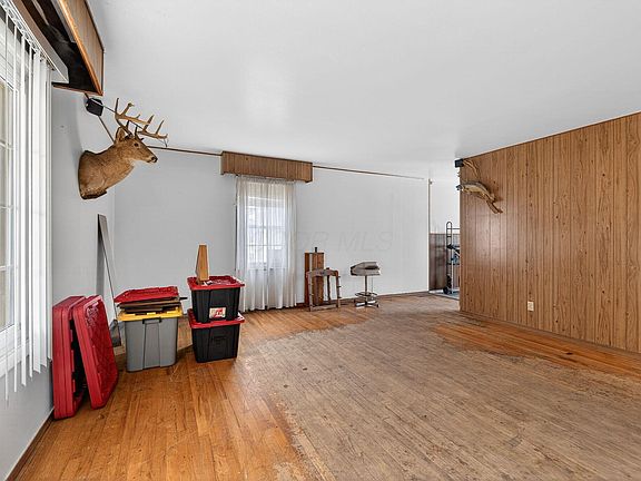 4th image of 4628 Wyandotte Dr