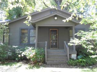 10228 Gordon Dr, Union Pier, MI 49129