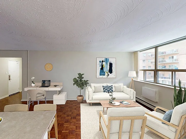 1209 Richmond St — Photo 4