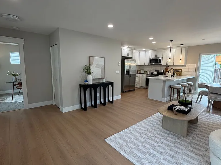 3487 Peterson St — Photo 3