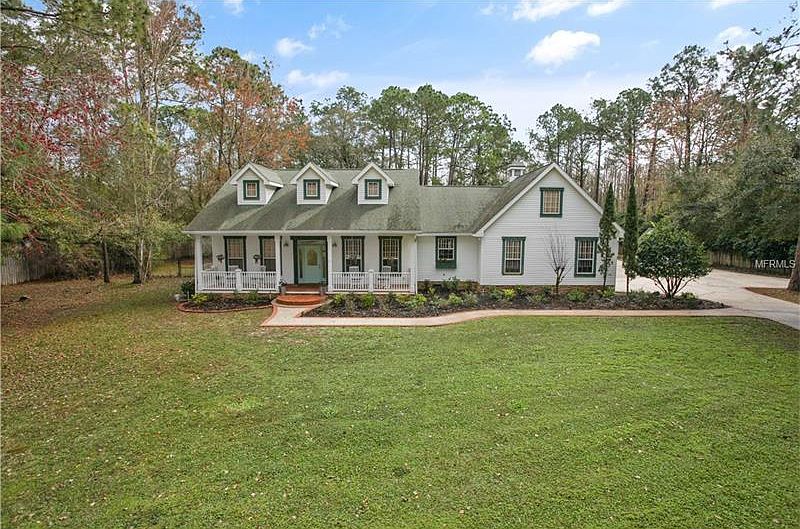 1st image of 7616 West Dr