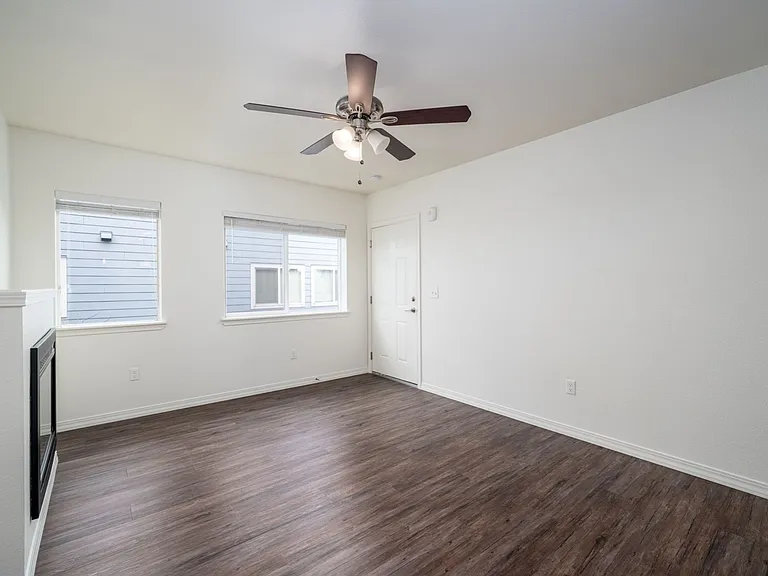 6006 SE 53rd Ave — Photo 9