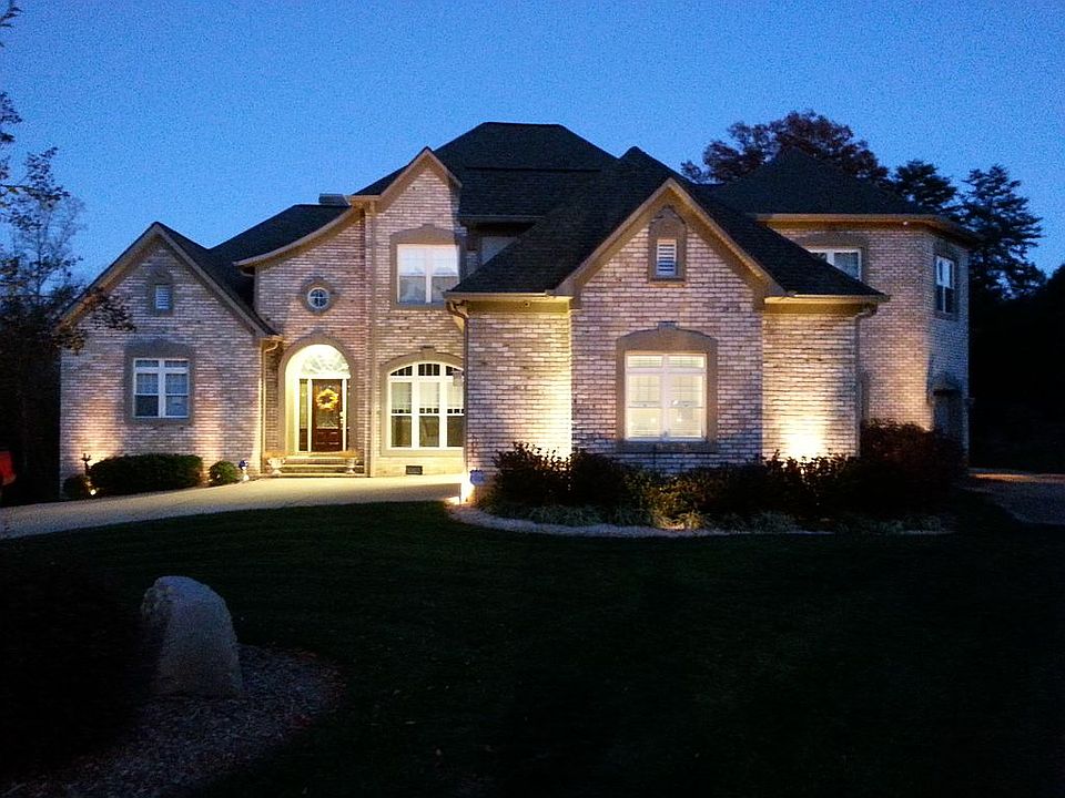 1st image of 111 Misty Meadows Ct