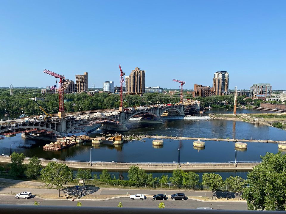 Renovation underway on the Third Avenue Bridge