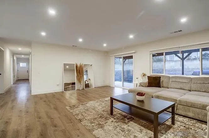 6964 Mount Vernon Street#1 - 1 — Photo 3