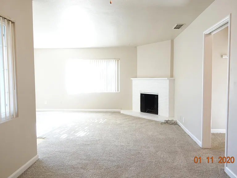 3920 67th St — Photo 9