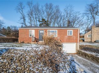 113 McGinley Dr, Glenshaw, PA 15116