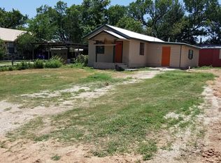 105 Simms Ln, Kerrville, TX 78028