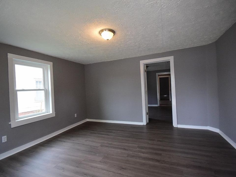 1st image of 606 S Highland Ave