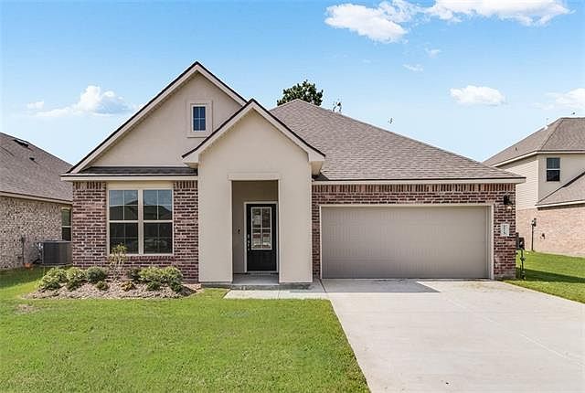 1st image of 2444 Reserve Dr