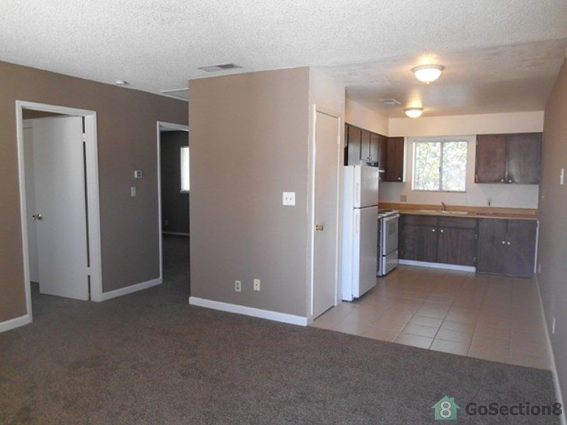 2nd image of 2418 E White Ave APT 202
