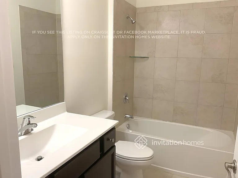 169 SE 33rd Pl — Photo 8