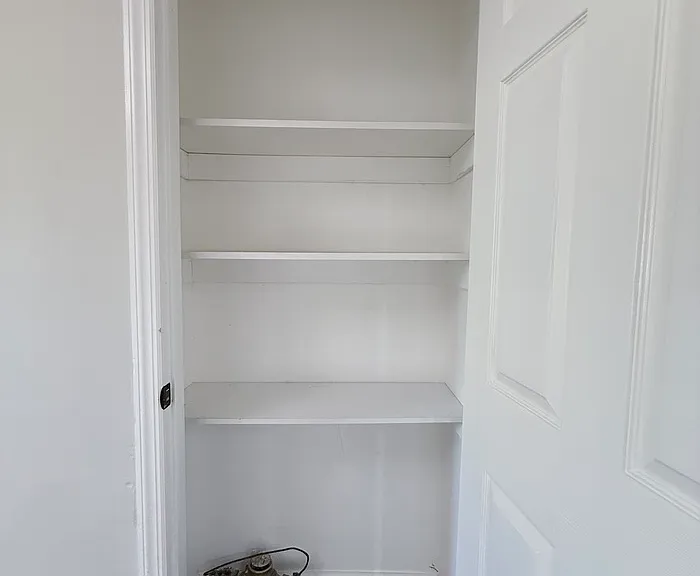 40 Eisenhower Dr — Photo 19