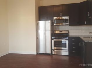 3420 W Grace St, Chicago, IL 60618