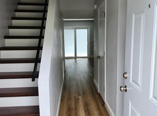 409 E 8th St #4, Alton, IL 62002