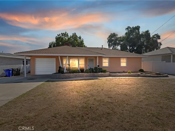 17229 Hibiscus St, Fontana, CA 92335
