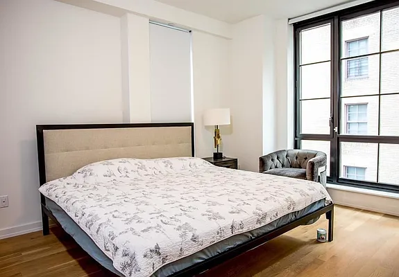 Rented by Lin Pan Realty Group LLC | media 33