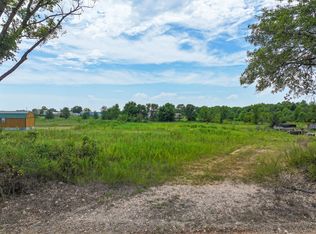 E 280th Rd, Grove, OK 74344