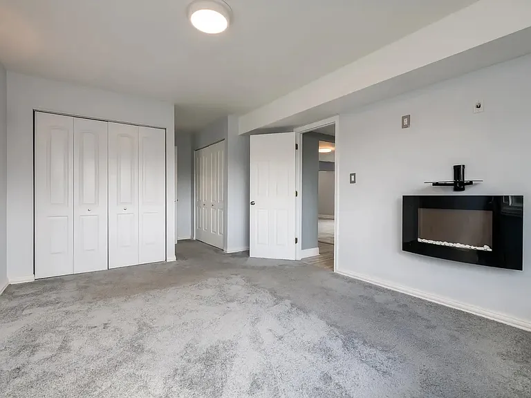 4000 Bayside Dr #205 — Photo 12