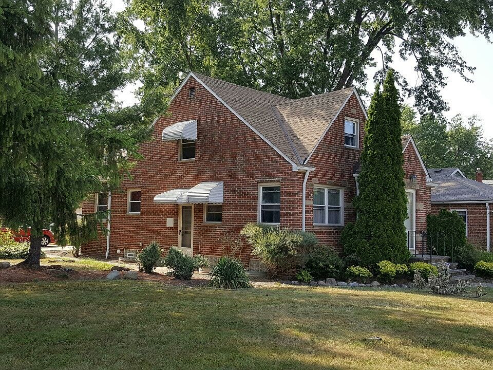 2nd image of 1278 Elmwood Rd