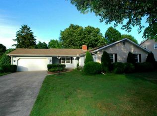 1411 Sumner Dr, Erie, PA 16505