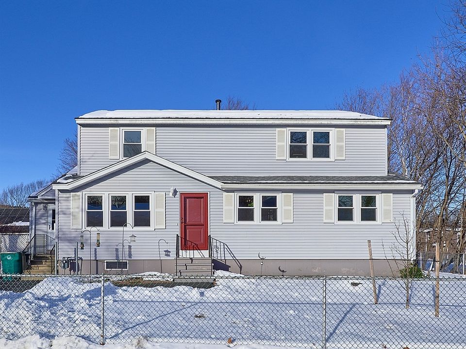 1st image of 411 Daniels St