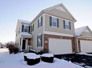 357 Nelson Dr, Geneva, IL 60134