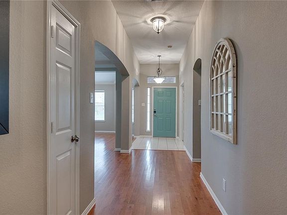2nd image of 5304 Alta Loma Dr