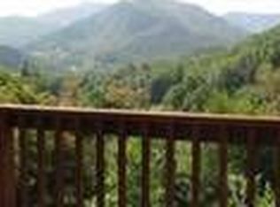 78 Elm Dr, Maggie Valley, NC 28751
