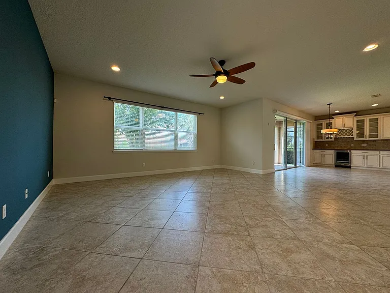 12119 Uleta Ln — Photo 31
