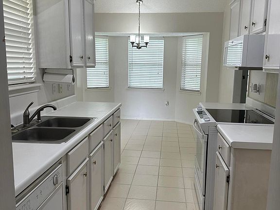 5th image of 517 Olympic Dr