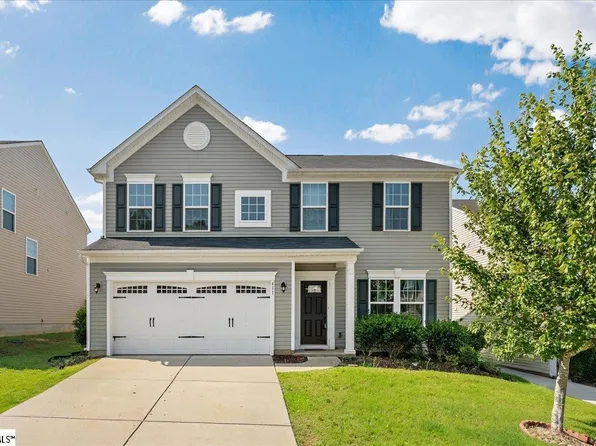 411 Sandusky Ln, Simpsonville, SC 29680