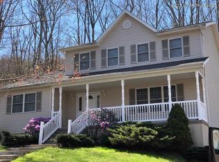 307 Shingle Mill Dr, Drums, PA 18222