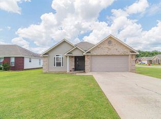 713 White Dove Cir, Jonesboro, AR 72401