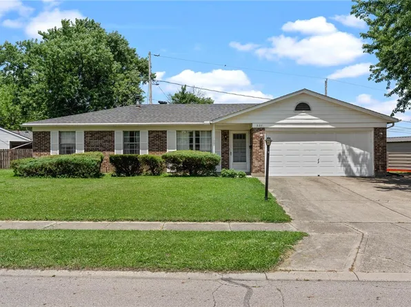 227 Cambridge Dr, Fairborn, OH 45324