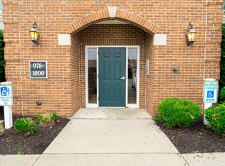 990 Mistflower Ln, Florence, KY 41042