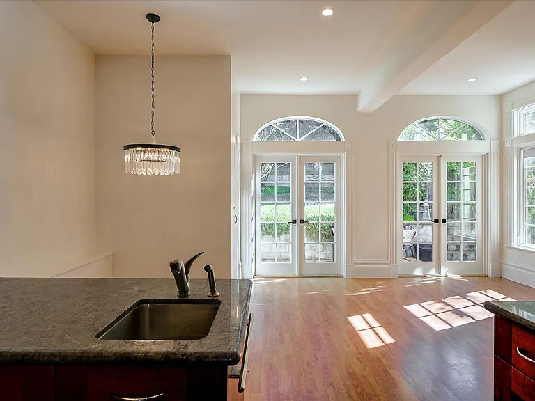 Informal dining