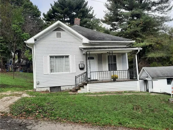 504 Walnut Ave, Cambridge, OH 43725