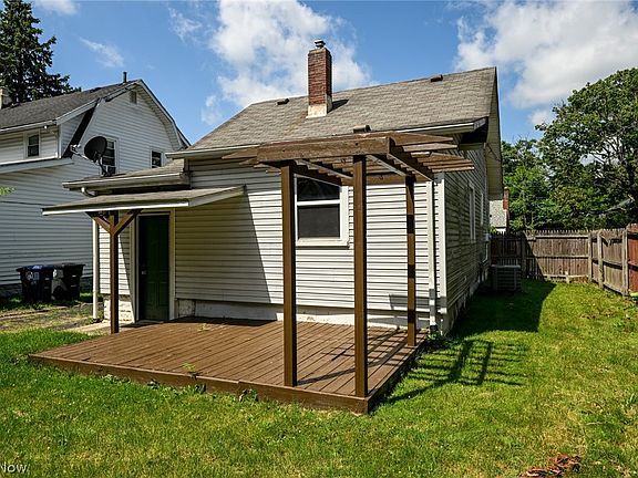 5th image of 1253 Dietz Ave