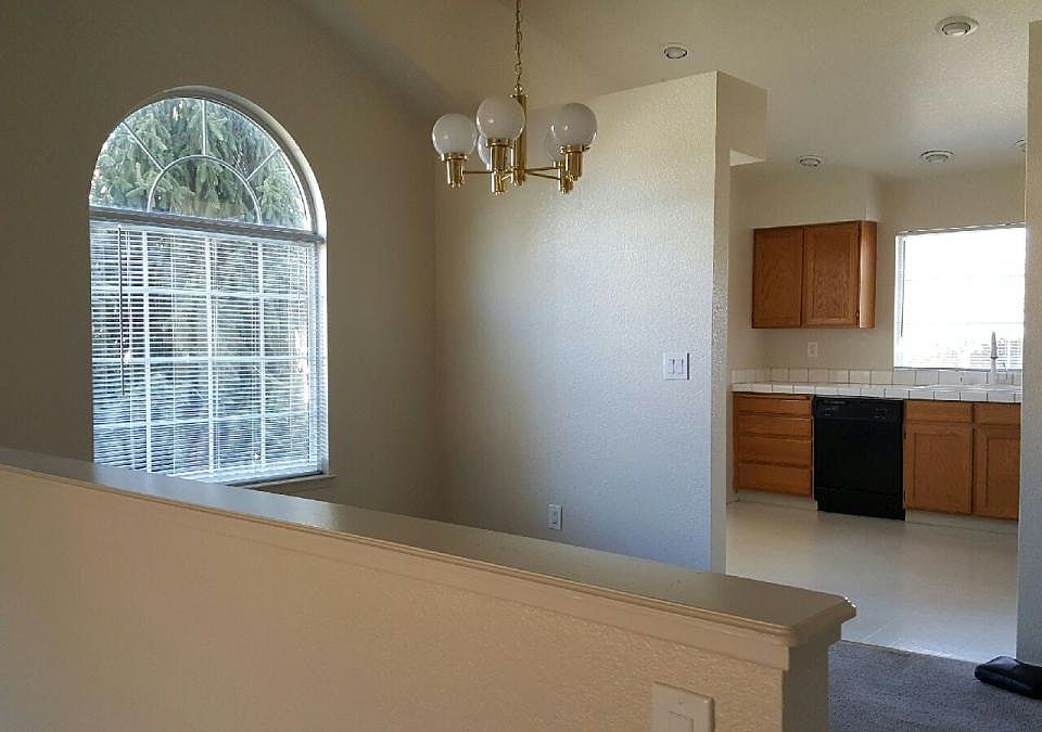 2nd image of 4785 Vista Mountain Dr