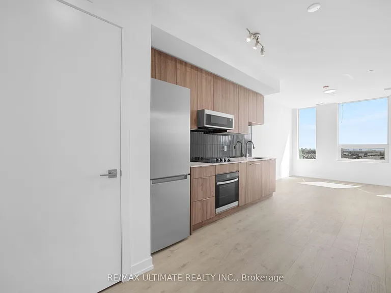 2501 Saw Whet Blvd #612 — Photo 2