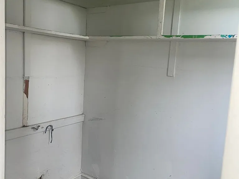 912 Floyd St #2 — Photo 4